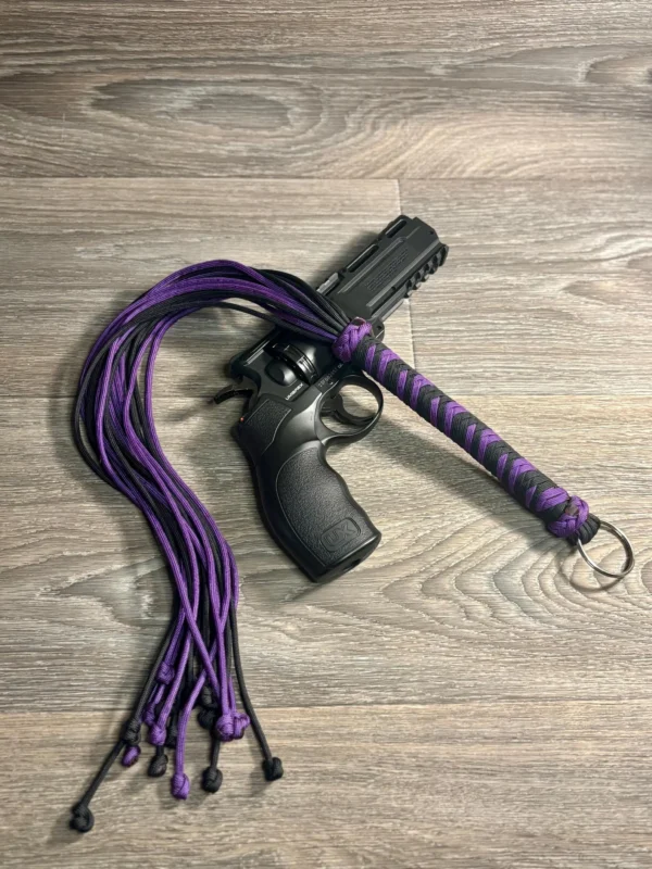 Two-Tone Plaited Paracord Flogger – Handmade BDSM Whip