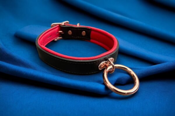 il_1588xN.5777223723_l7cx Genuine Leather Collar Black Padded & Stitched Leather I 35mm Rose gold O Ring Locking Collar Rose Gold